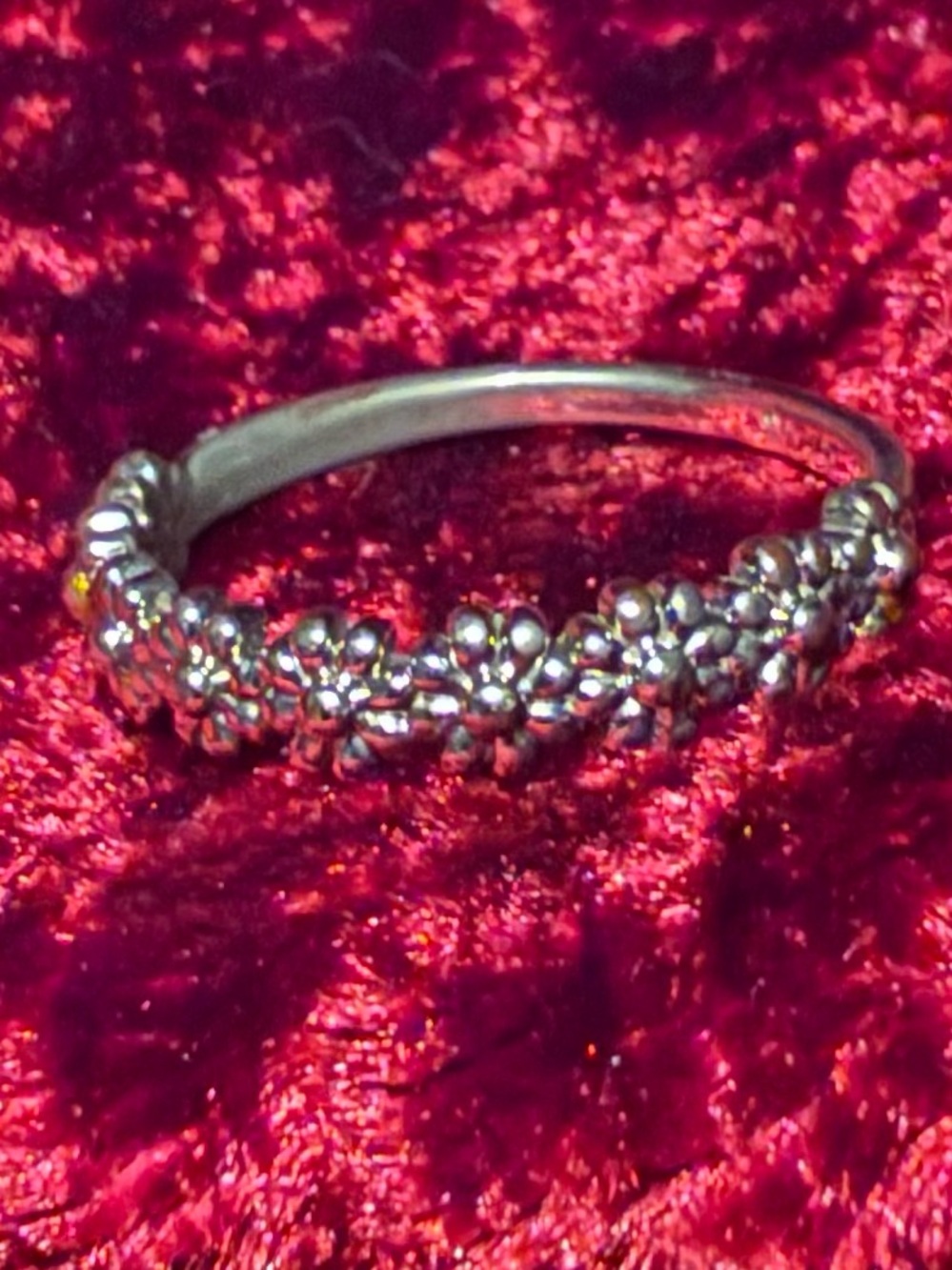 Source Unknown Silver Floral Stack Ring